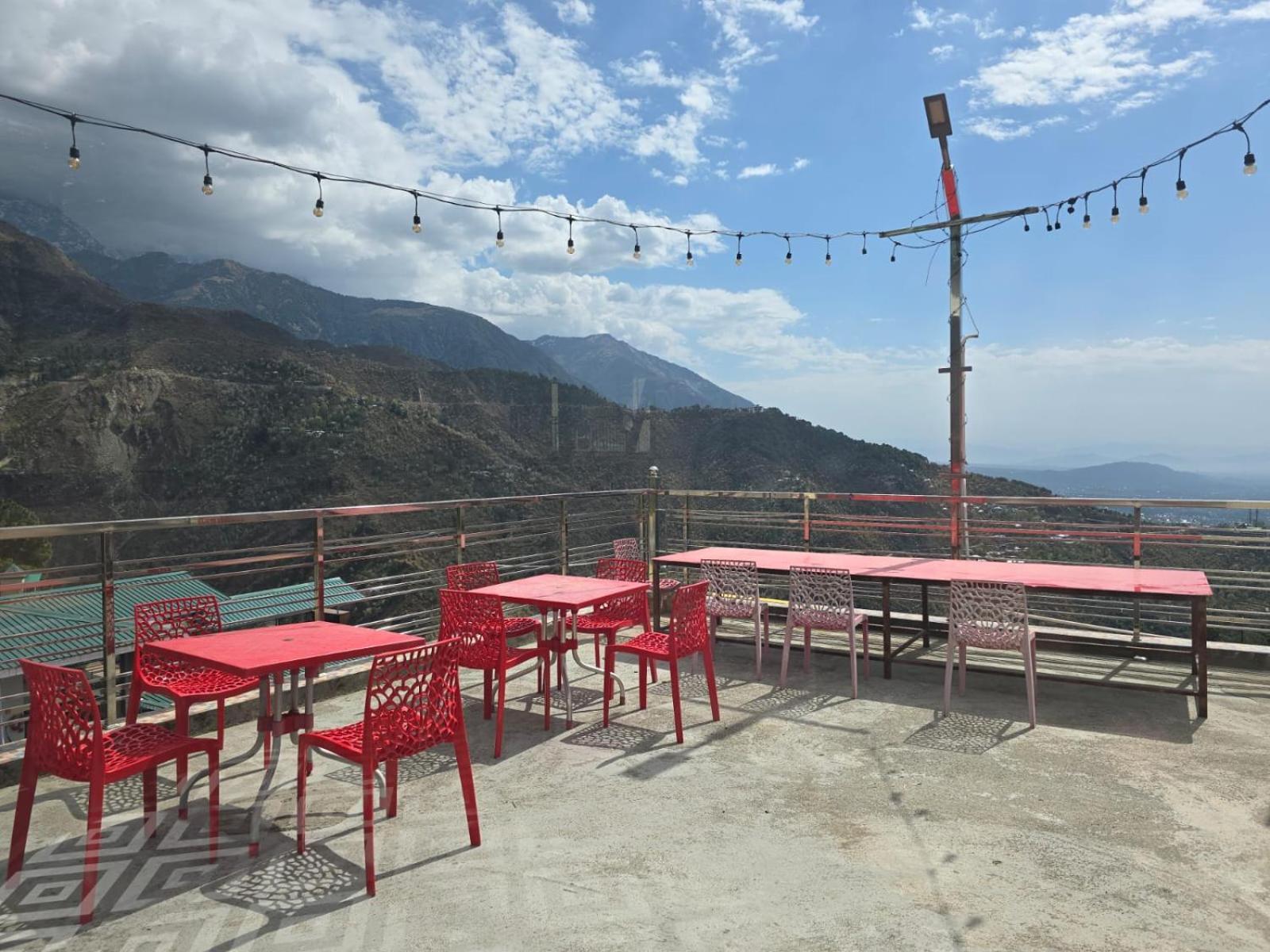 Hotel Starwud Kotagge McLeod Ganj Εξωτερικό φωτογραφία